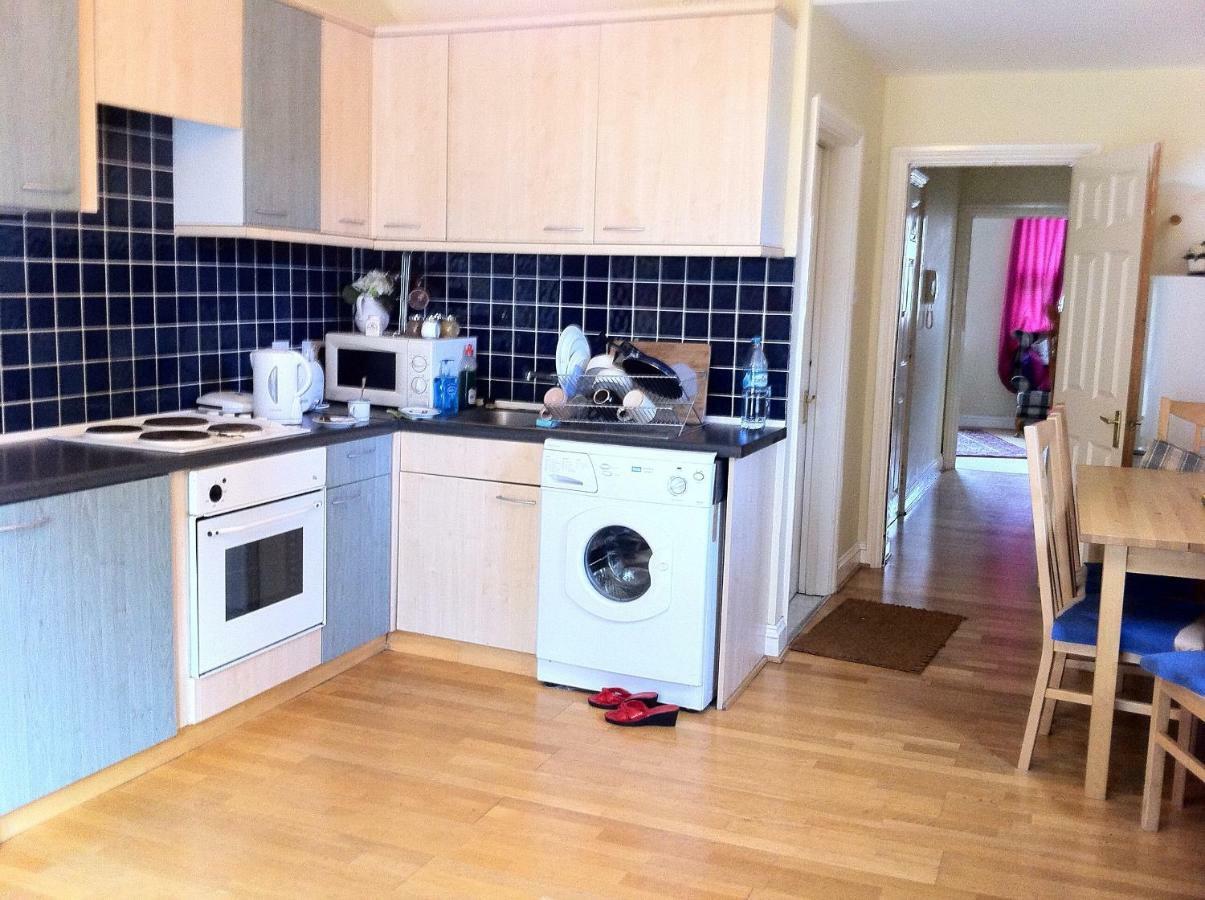 Finchley Road Gazde/Camere de închiriat Londra